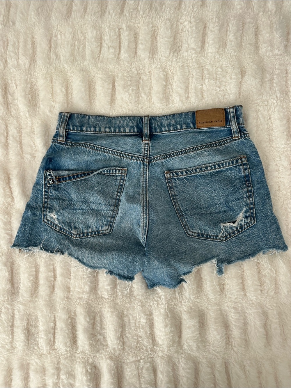 American Eagle Outfitters Distressed Cutoff Denim Shorts - Picture 4 of 5